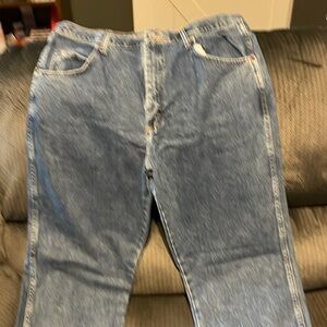 Men’s Wrangler jeans